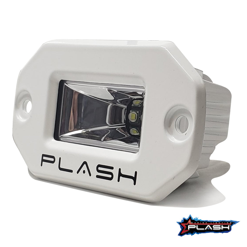 Plash - Low Profile LED Flood Light - 9-36V, IP69K, 1.6A, 2600lm