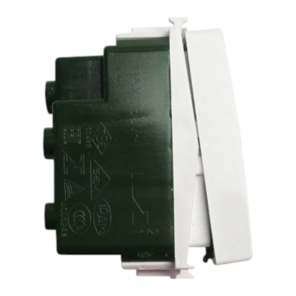 Vimar PLANA 1P 10AX 2-Way Switch, 250V, IP40, Lightable