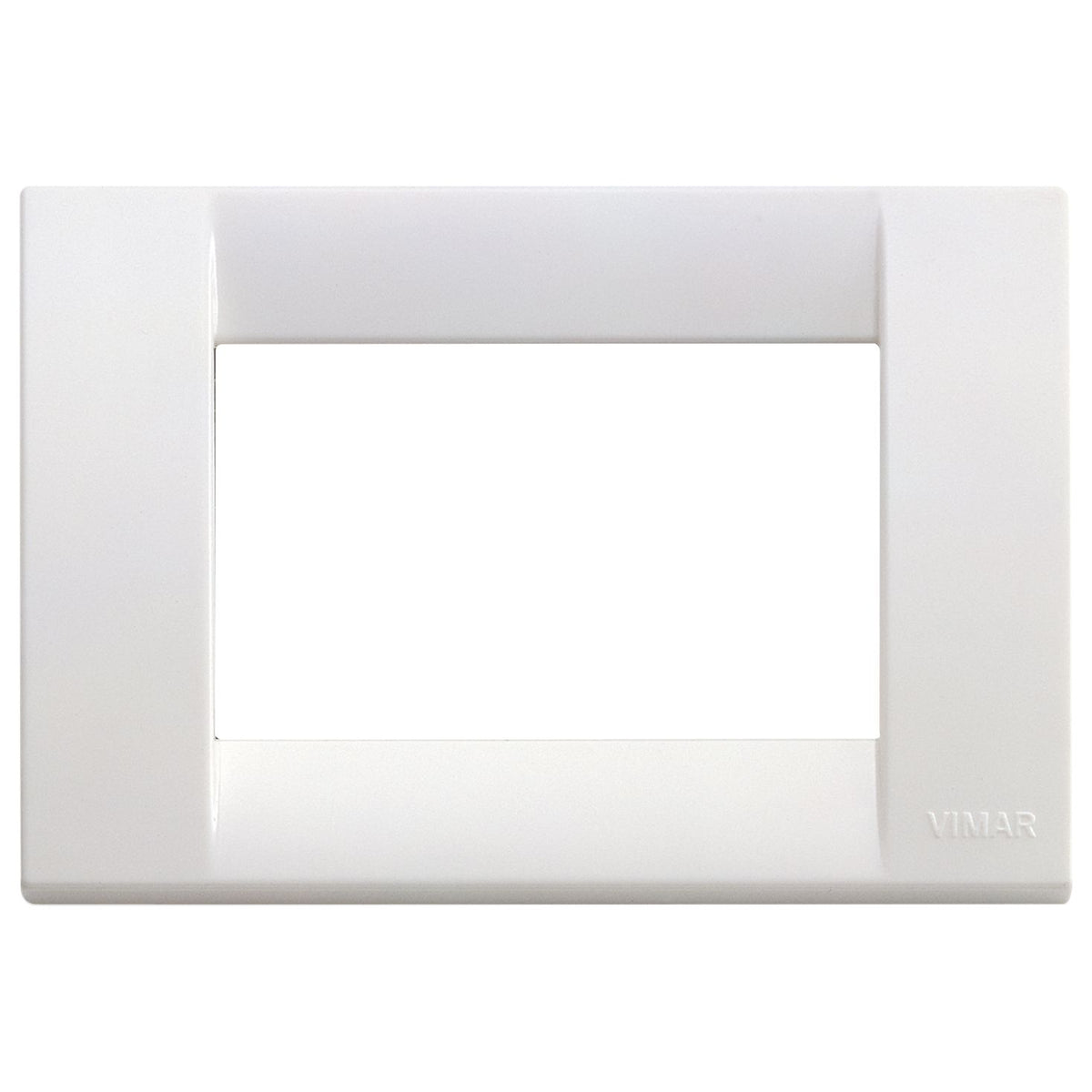 Vimar Idea Classica Cover Plate, 3-Module, Clamp Mounting