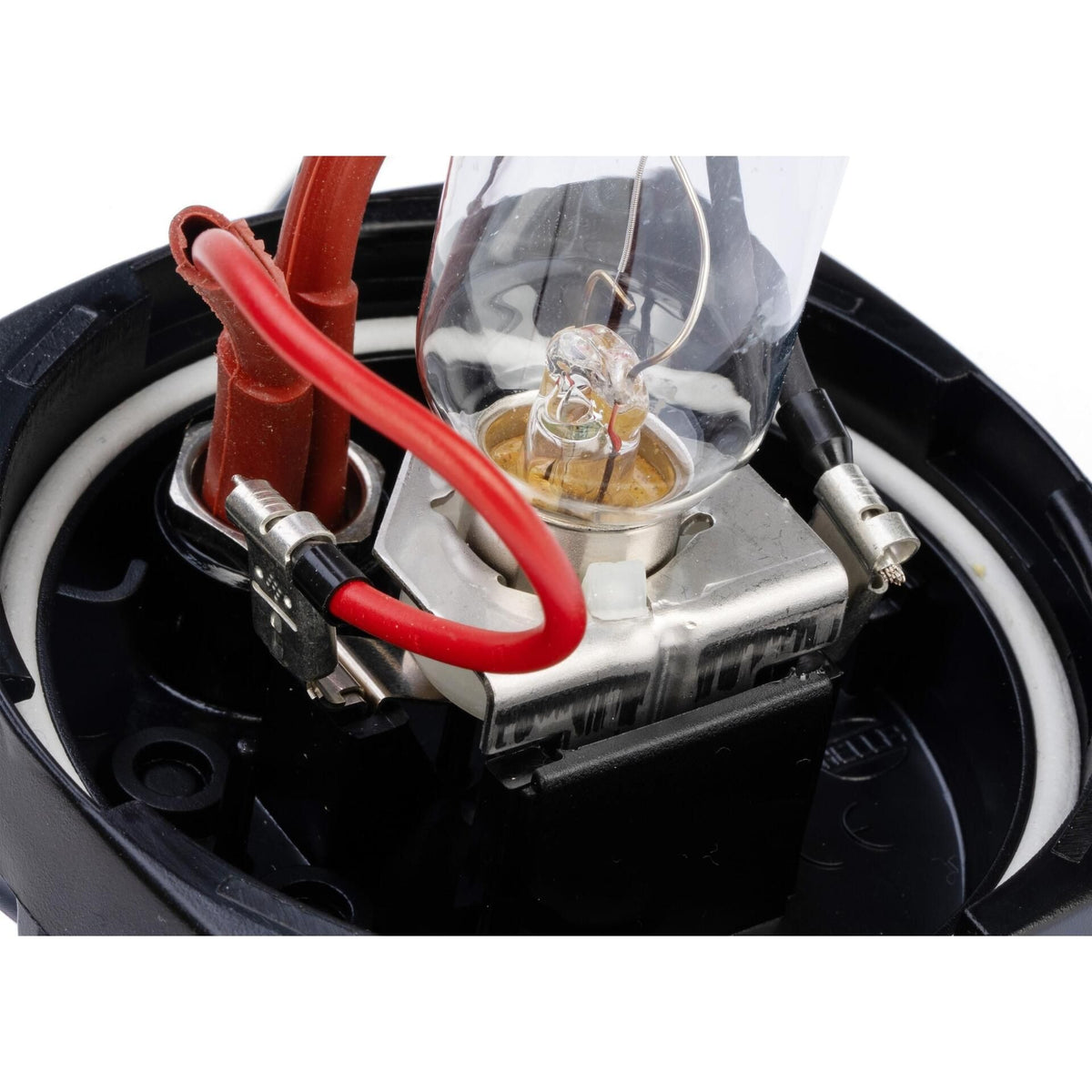 Hella Marine Series 2984 All-Round Navigation Light, Red Light, 2 NM, 12V, Black Housing