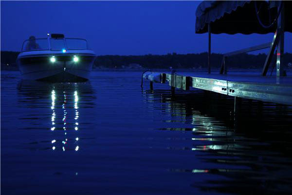 Attwood Marine Surface Mount LED Docking Lights, White Light, 120° Beam, 2pk