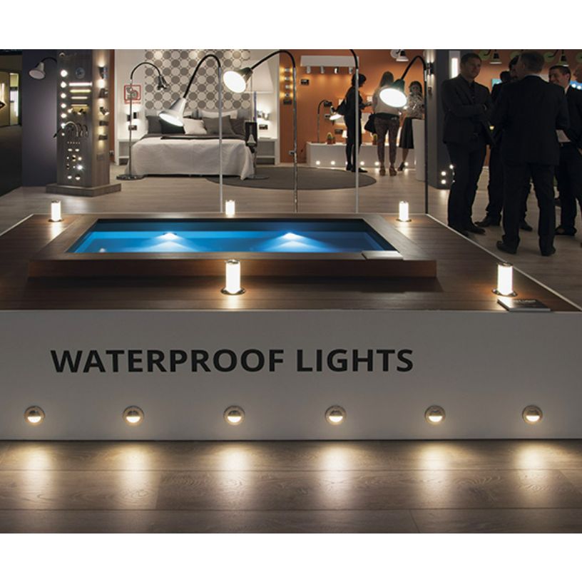 Quick Marine - Secret Light L 6W LED Retractable Lamp (RGBW QNN, 12V, Stainless Steel) (FASP6644X18AA00)