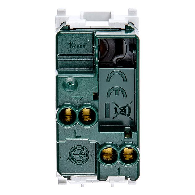 Vimar Plana 1P 10AX 1-Way Switch, 250V, Lightable, Replaceable Button