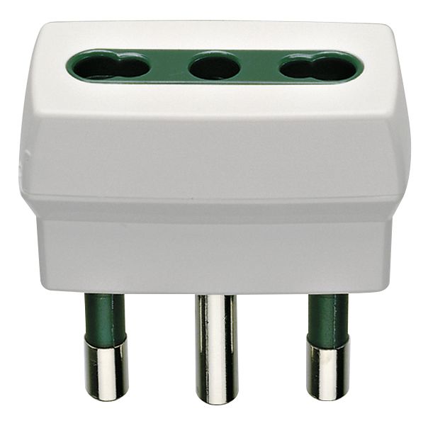 Vimar Supernova S17 Adapter with P17/11 Outlet, 250V, 16A, 1500W