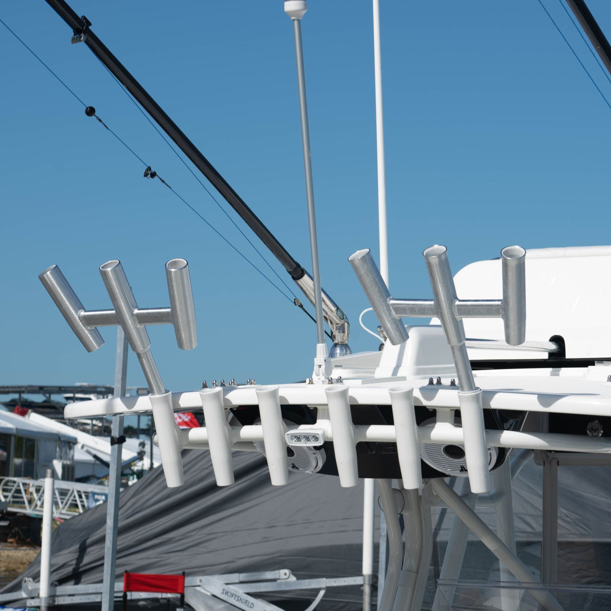 TACO Marine Kite Fishing 3-Rod Cluster, For Standard Gunnel Mount Rod Holders, 15° Bent Shaft, Anodized Aluminum